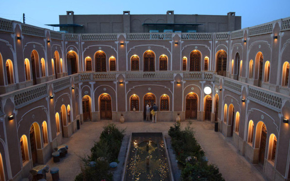 کاروانسرای مشیر