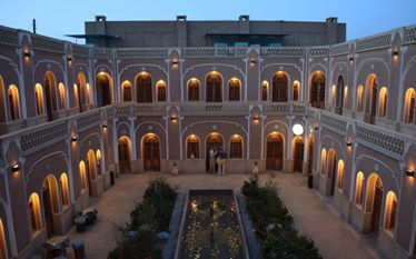 کاروانسرای مشیر