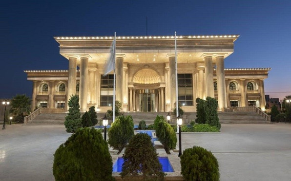 سیب و نار