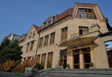 Yerevan Deluxe