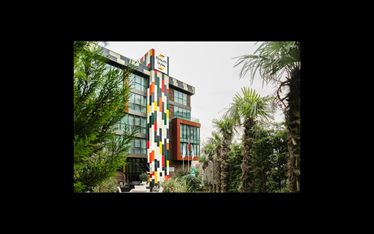  الیسیوم استایلز تکسیم (Elysium Styles Taksim) 