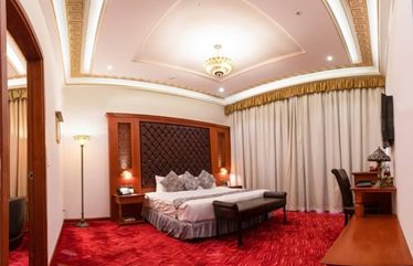 پلاتینیوم(Platinum Hotel)