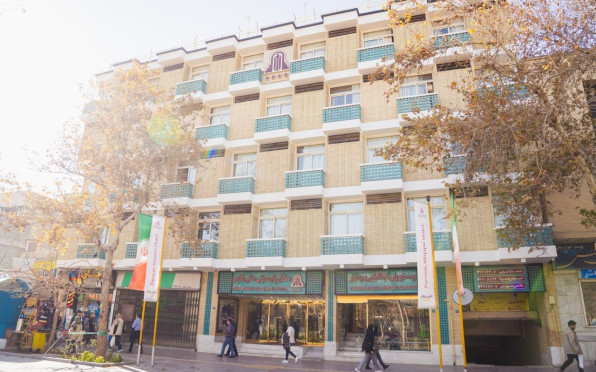  عالی قاپو