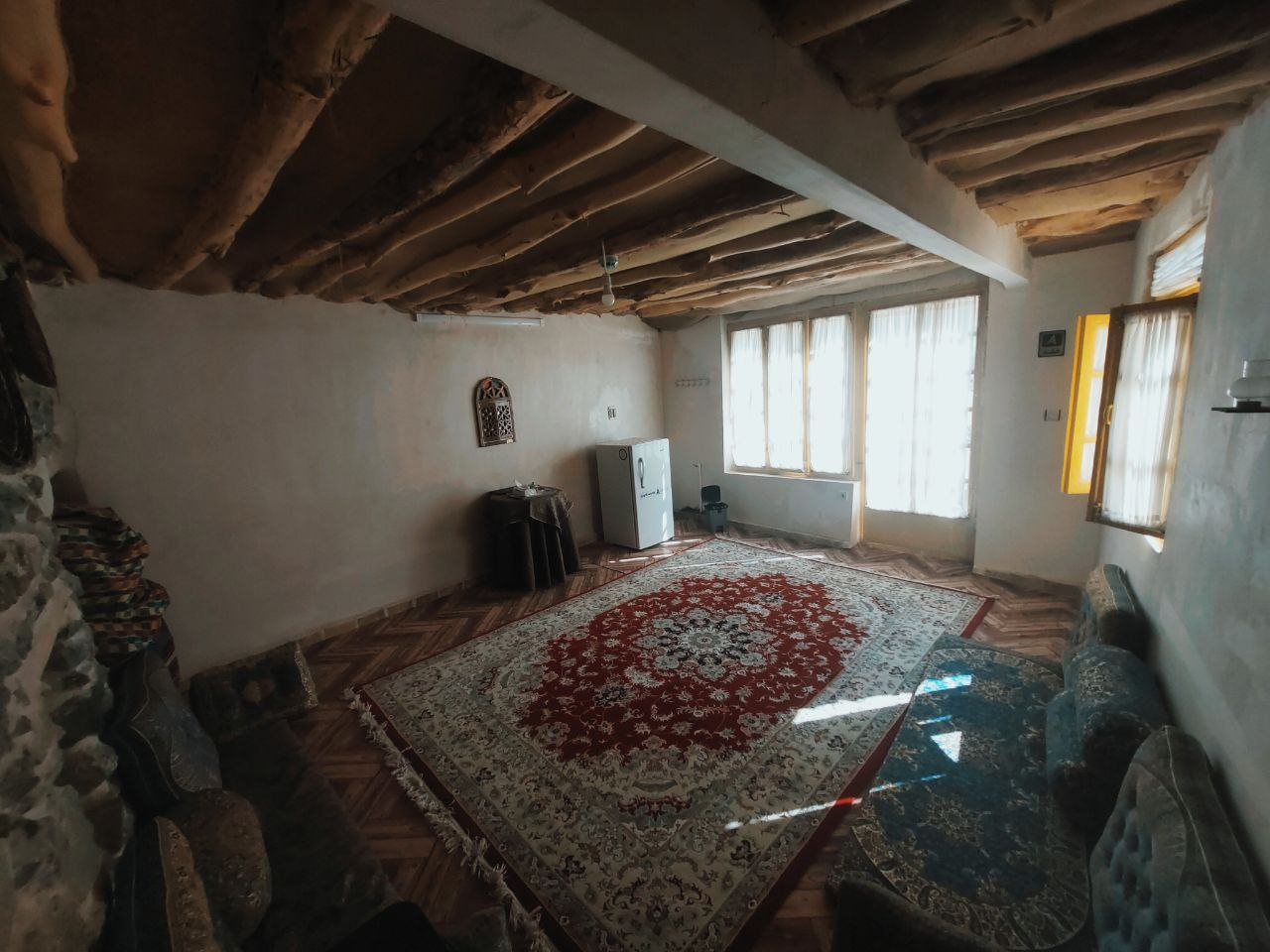 بادامشک