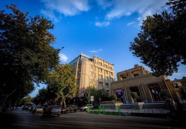 سفیر