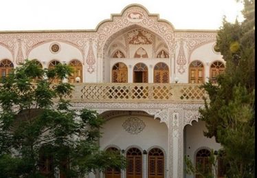 خادمی