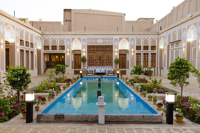 سنتی کتروا