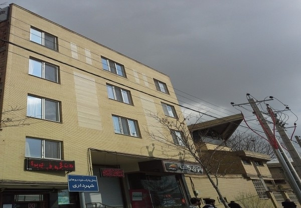 زیبا