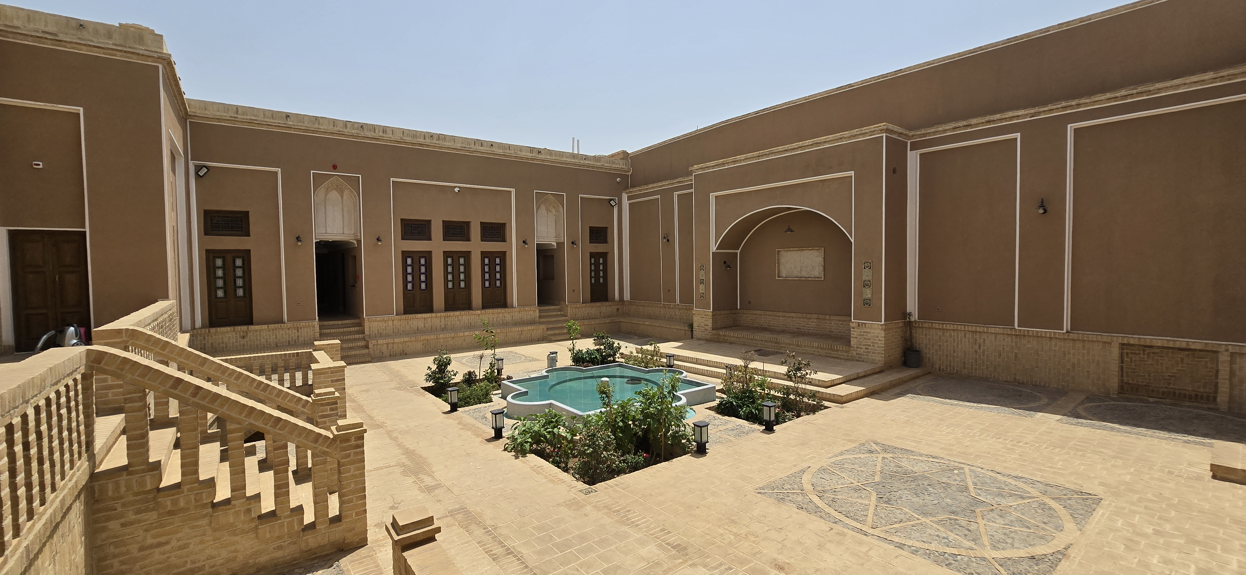 خانه حقیقت