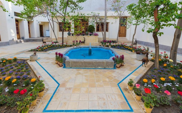 ماه بی بی